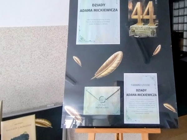 Narodowe Czytanie na kartach dzieł, w egzemplarzach okolicznościowych i listach od Pary Prezydenckiej.
